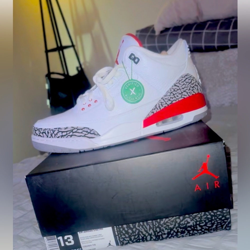 Brand New in Box — Air Jordan Retro 3 — White with Red and Black — size 13
